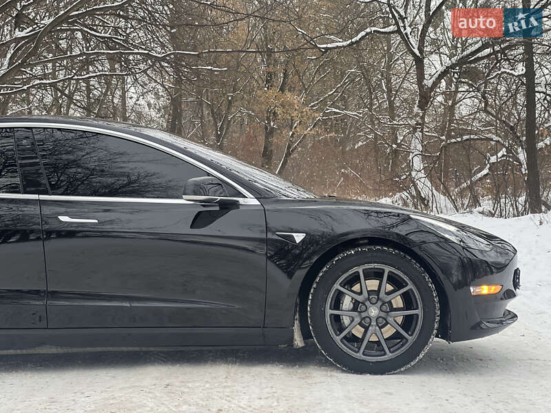 Седан Tesla Model 3 2019 в Володимирі фото 49 Седан Tesla Model 3 2019 в Володимирі