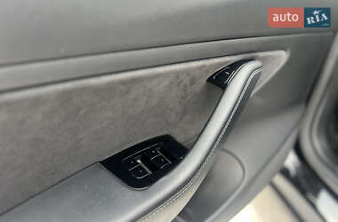 Седан Tesla Model 3 2019 в Владимире
