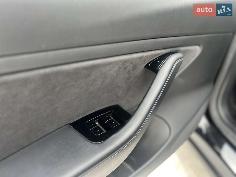 Седан Tesla Model 3 2019 в Володимирі фото 58 Седан Tesla Model 3 2019 в Володимирі