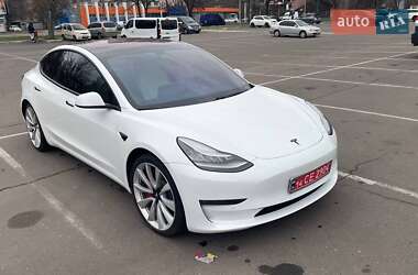 Седан Tesla Model 3 2018 в 
