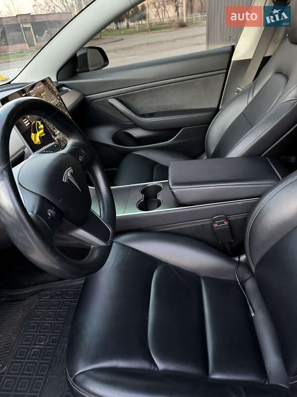 Седан Tesla Model 3 2018 в Кривом Роге фото 7 Седан Tesla Model 3 2018 в Кривом Роге