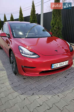 Седан Tesla Model 3 2018 в Тернополі