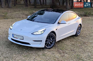 Tesla Model 3 2021 Tesla Model 3 2021
