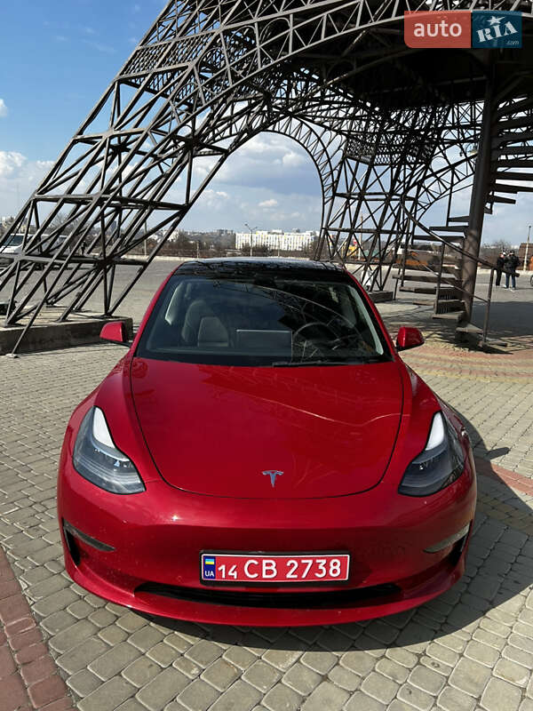 Седан Tesla Model 3 2022 в Харькове