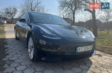 Седан Tesla Model 3 2018 в 