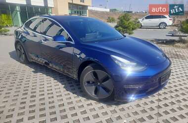 Седан Tesla Model 3 2018 в 
