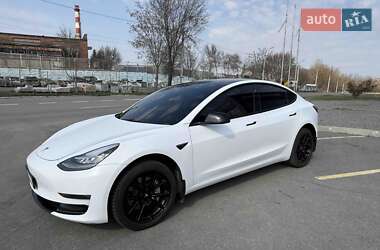 Tesla Model 3 2020 Tesla Model 3 2020