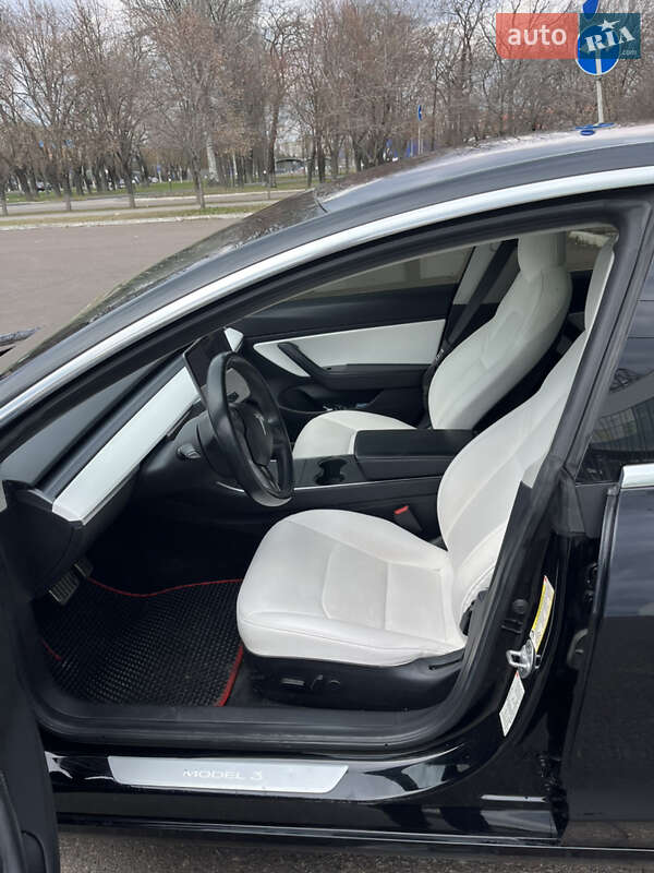 Седан Tesla Model 3 2018 в Николаеве фото 14 Седан Tesla Model 3 2018 в Николаеве