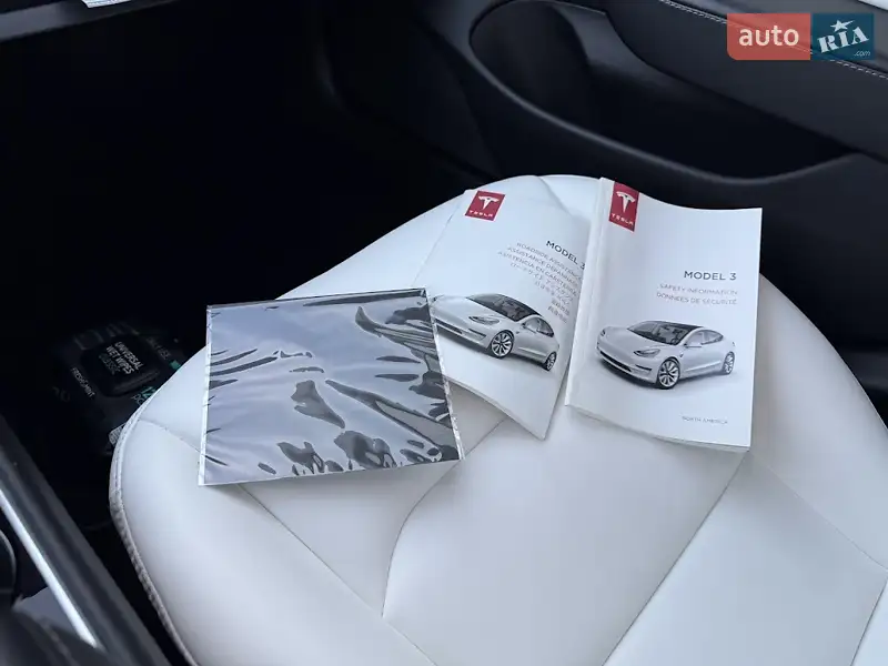 Седан Tesla Model 3 2020 в Ковелі документ