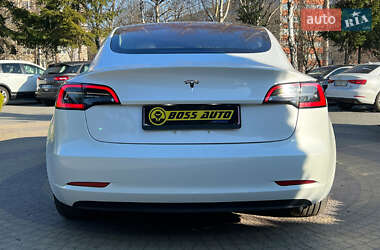 Седан Tesla Model 3 2018 в 