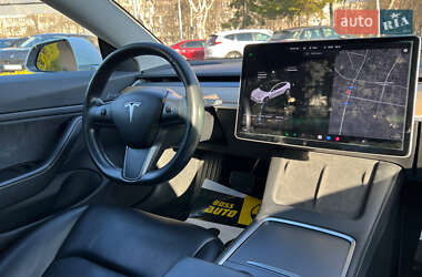 Седан Tesla Model 3 2018 в 