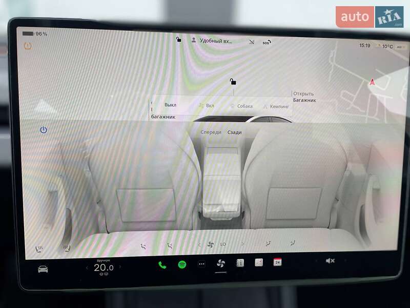 Седан Tesla Model 3 2024 в Киеве
