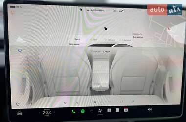 Седан Tesla Model 3 2024 в 