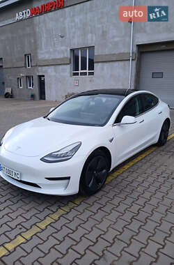 Tesla Model 3 2019 Tesla Model 3 2019
