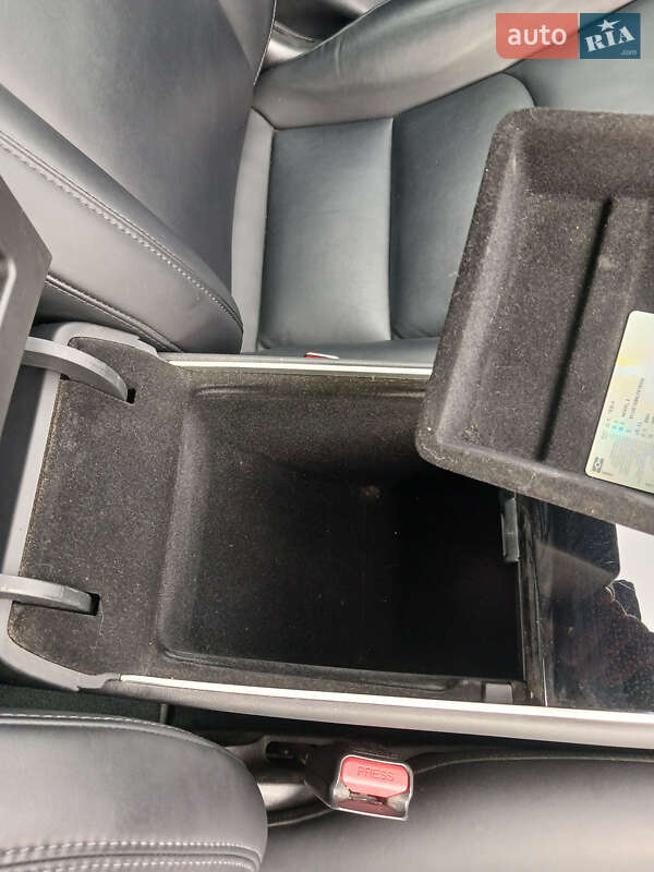 Седан Tesla Model 3 2019 в Коломиї