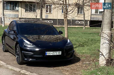 Седан Tesla Model 3 2018 в 