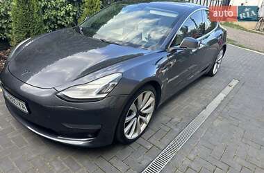 Tesla Model 3 2019 Tesla Model 3 2019