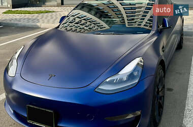 Tesla Model 3 2022