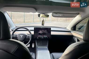 Седан Tesla Model 3 2022 в Рівному
