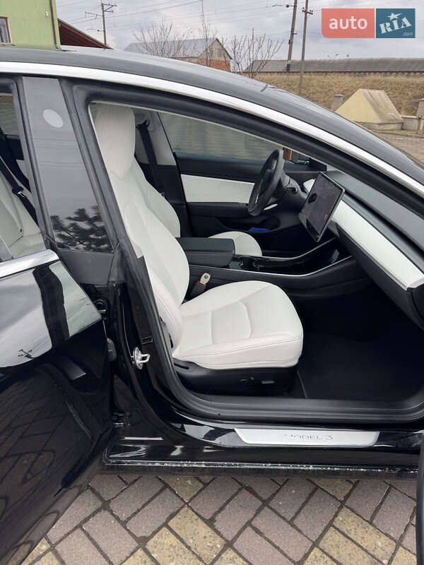 Седан Tesla Model 3 2020 в Самборі фото 15 Седан Tesla Model 3 2020 в Самборі