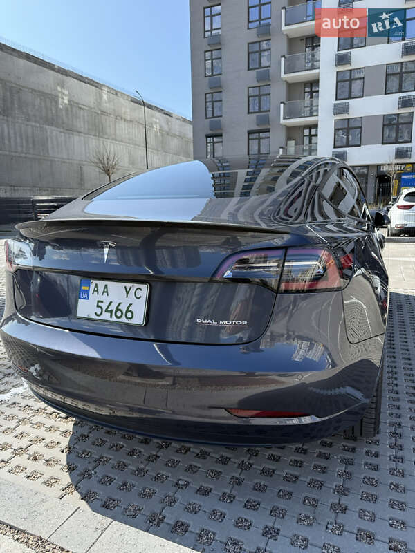Седан Tesla Model 3 2022 в Киеве фото 6 Седан Tesla Model 3 2022 в Киеве