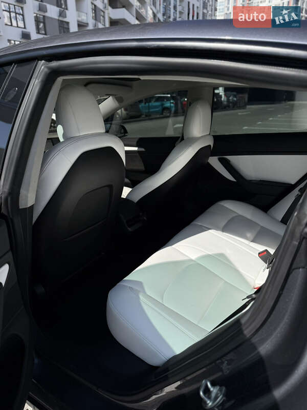 Седан Tesla Model 3 2022 в Киеве фото 13 Седан Tesla Model 3 2022 в Киеве