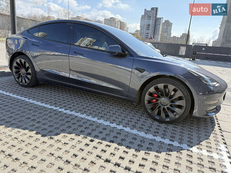 Седан Tesla Model 3 2022 в Киеве фото 8 Седан Tesla Model 3 2022 в Киеве