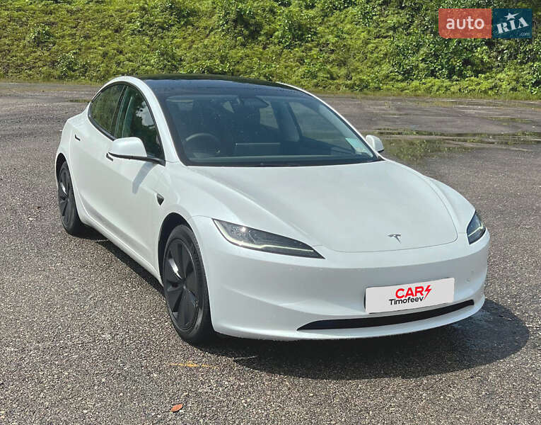Седан Tesla Model 3 2024 в Киеве фото Седан Tesla Model 3 2024 в Киеве