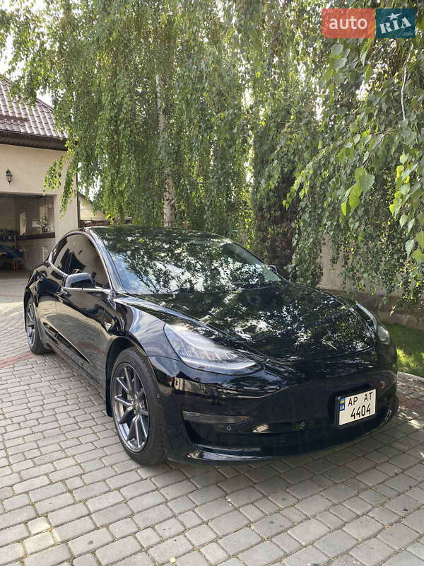 Седан Tesla Model 3 2018 в 