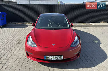Седан Tesla Model 3 2022 в Львове