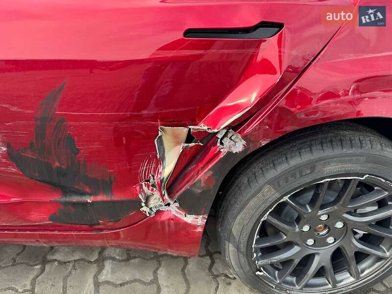 Седан Tesla Model 3 2024 в Львове