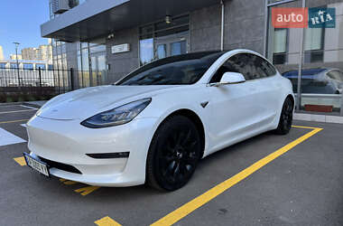 Tesla Model 3 2020 Tesla Model 3 2020