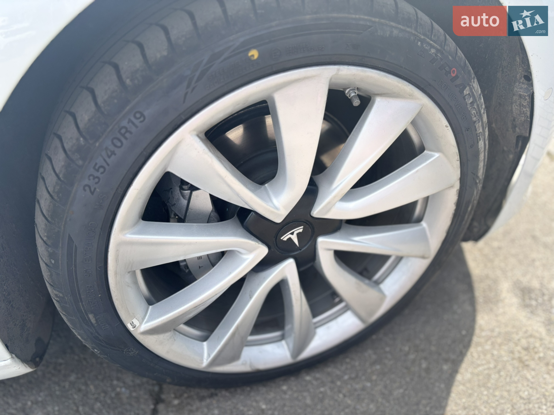 2020 Tesla Model 3 - мініатюра 18