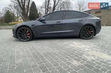 Седан Tesla Model 3 2019 в Львове