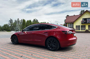 Седан Tesla Model 3 2018 в 