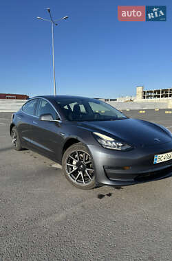 Tesla Model 3 2018 Tesla Model 3 2018