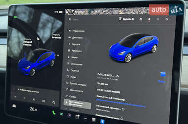 Седан Tesla Model 3 2018 в 