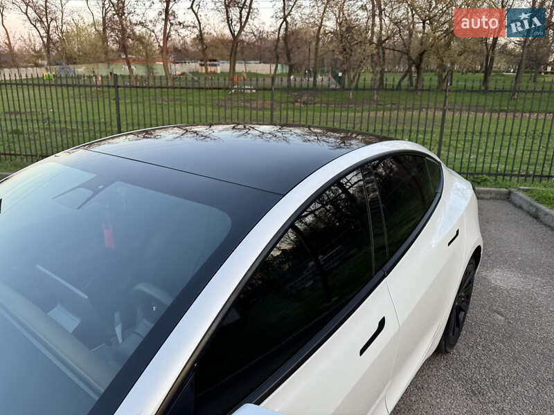 Седан Tesla Model 3 2020 в Днепре