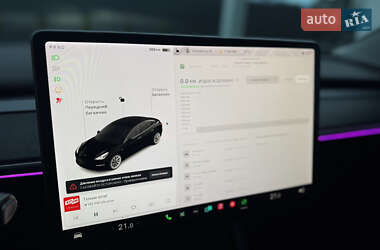 Седан Tesla Model 3 2021 в Ивано-Франковске