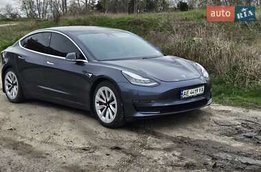 Tesla Model 3 2020 Tesla Model 3 2020