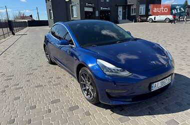 Седан Tesla Model 3 2018 в 