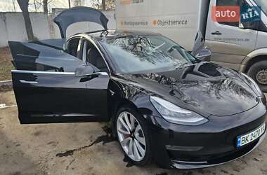 Tesla Model 3 2019 Tesla Model 3 2019