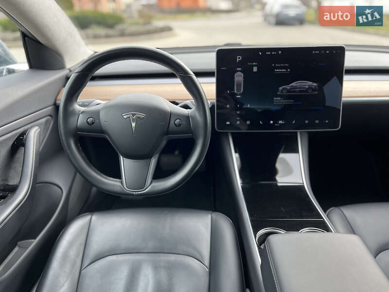 Седан Tesla Model 3 2018 в Одессе фото 28 Седан Tesla Model 3 2018 в Одессе