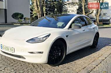 Седан Tesla Model 3 2018 в 