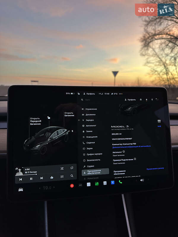 Седан Tesla Model 3 2020 в Черкассах
