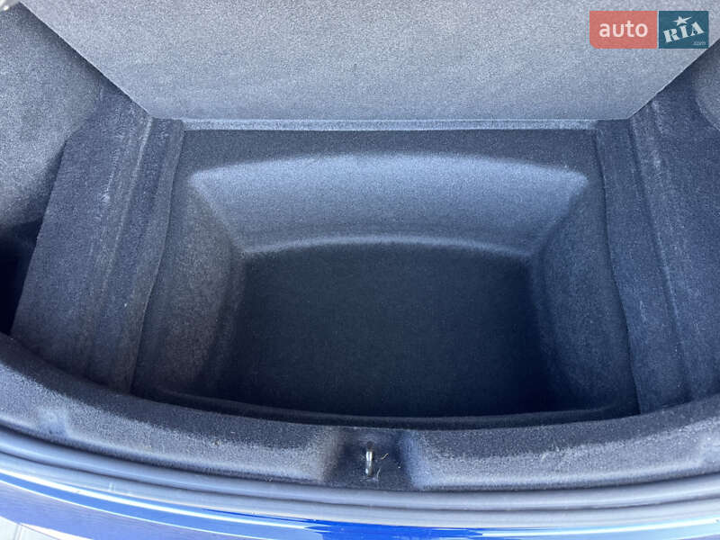 Седан Tesla Model 3 2024 в Луцке фото 47 Седан Tesla Model 3 2024 в Луцке