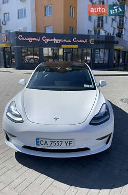 Tesla Model 3 2019 Tesla Model 3 2019