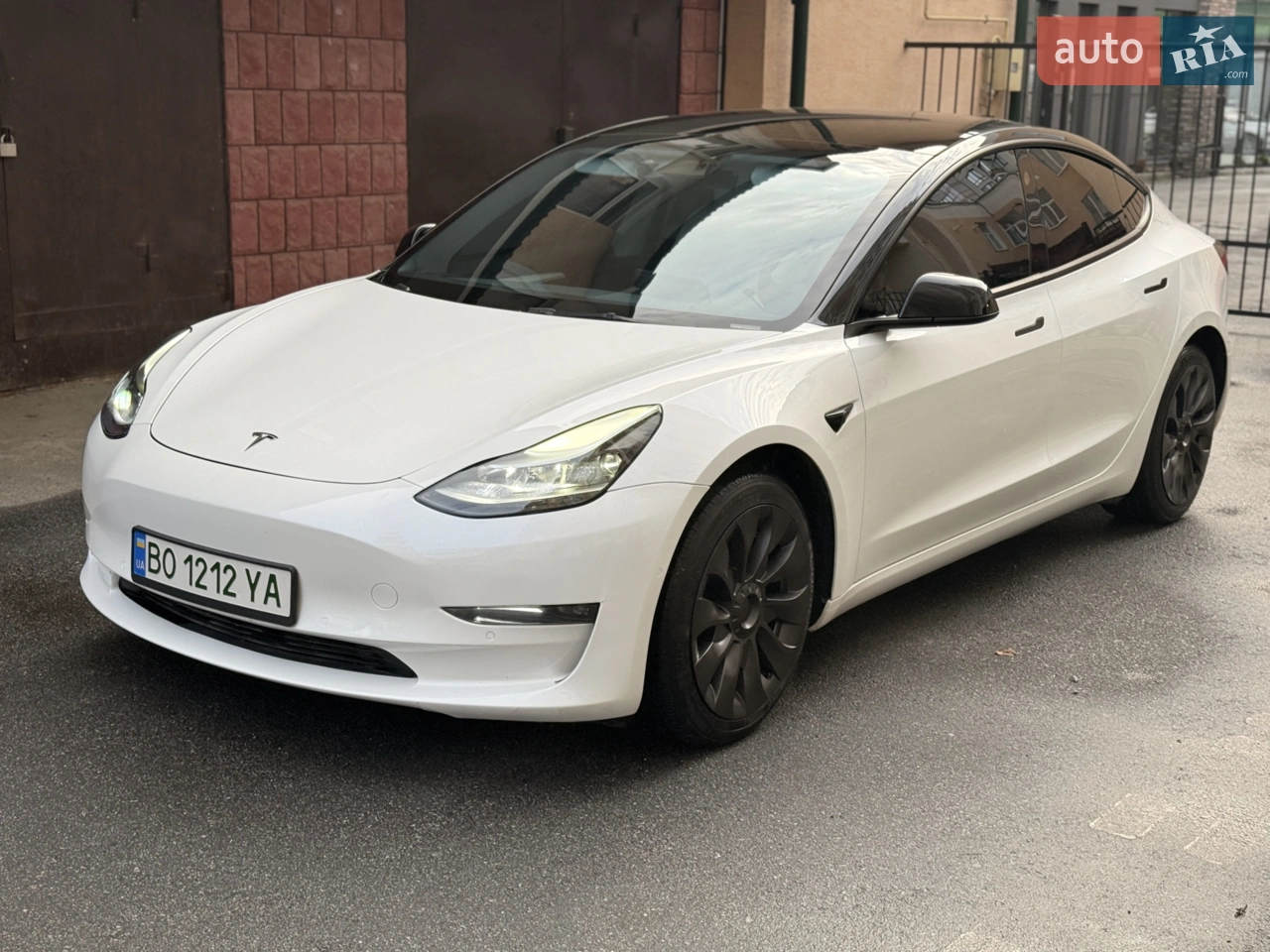 2021 Tesla Model 3 - мініатюра 19