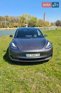 Седан Tesla Model 3 2019 в 