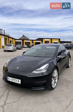 Tesla Model 3 2019